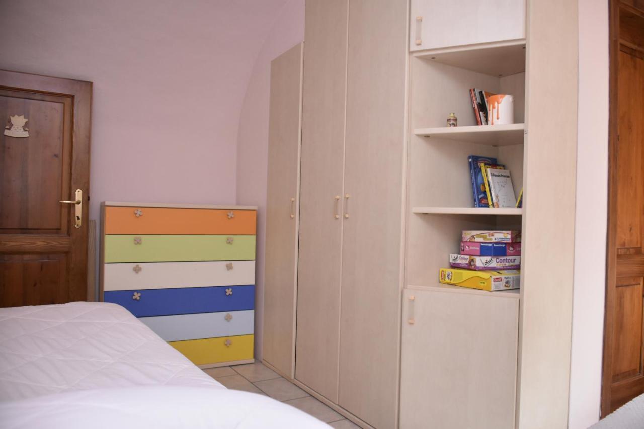 Casa Vacanze E Brevi Periodi Alla Porta Etrusca La Panchina Al Sole ヴォルテッラ エクステリア 写真