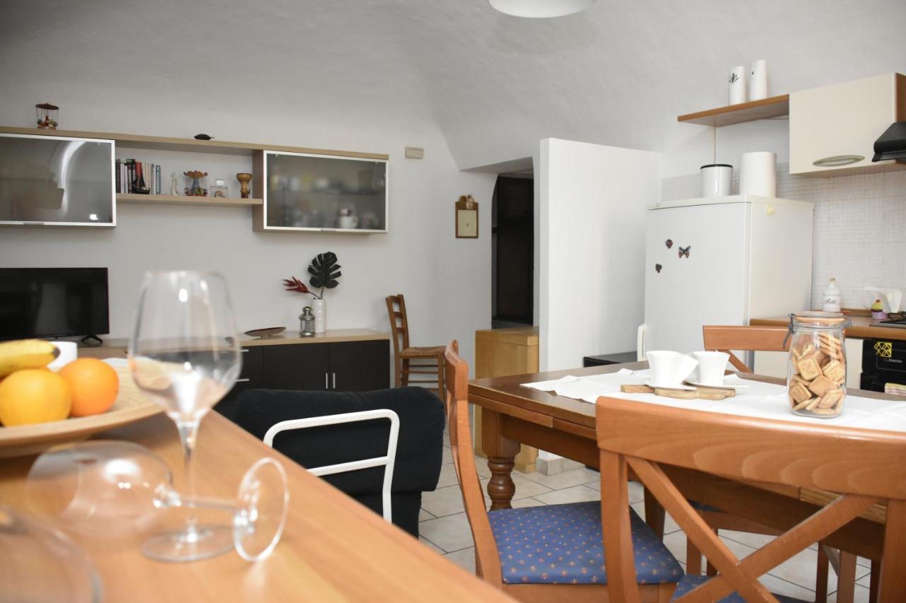 Casa Vacanze E Brevi Periodi Alla Porta Etrusca La Panchina Al Sole ヴォルテッラ エクステリア 写真